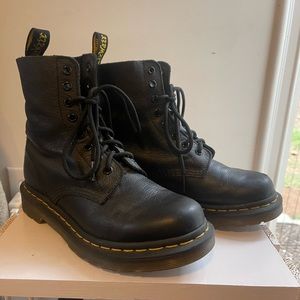 EUC Doc Martens Pascal